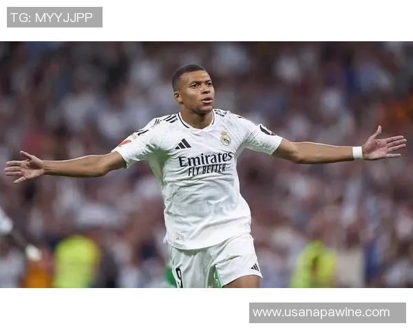 姆巴佩低迷状态引发皇马球迷愤怒舆论风暴席卷球队面临巨大压力